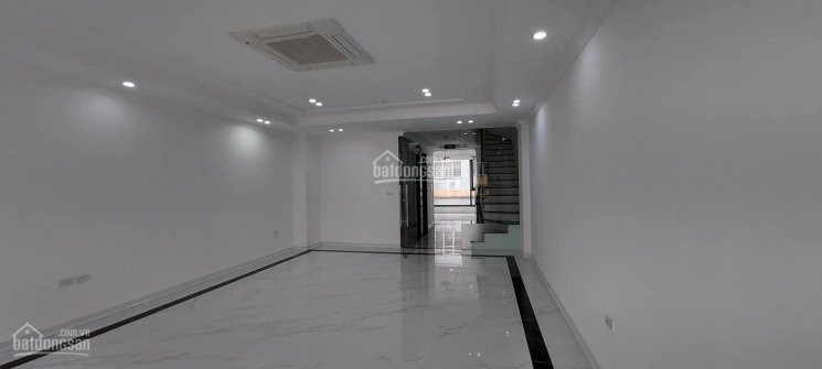 Bán Nhà Cầu Giấy, 145m2,9 Tầng, Thang Máy,1 Hầm, Mặt Tiền 19m, Lô Góc Vuông đét, Cho Thuê 280 Triệu 10