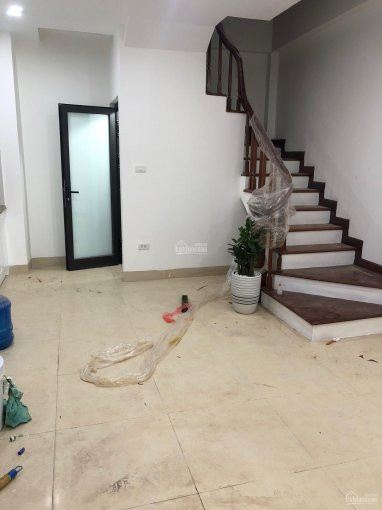 Bán Nhà ô Tô để Cửa - Giá Sốc Chỉ 25 Tỷ - Nhà Bát Khối - Long Biên Xây 5 Tầng Mới Cứng 4