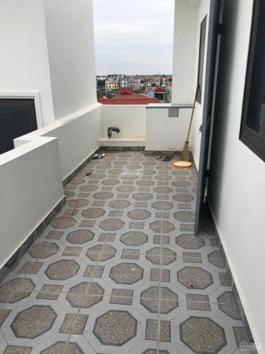 Bán Nhà ô Tô để Cửa - Giá Sốc Chỉ 25 Tỷ - Nhà Bát Khối - Long Biên Xây 5 Tầng Mới Cứng 7