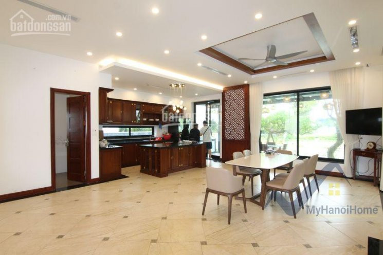 Biệt Thự đơn Lập Cho Thuê Tại Vinhomes Riverside, Full đồ Có Thang Máy Lh: 0989318368 2