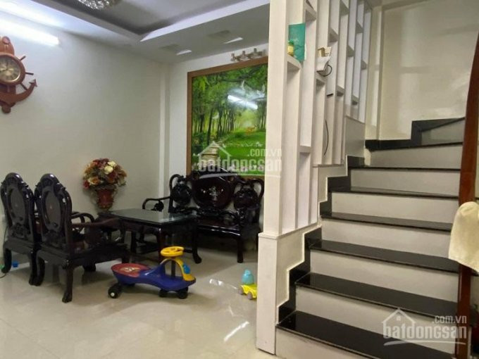 Chính Chủ Bán Nhanh Nhà Phố Bồ đề 40m2, 5 Tầng, Chỉ 305 Tỷ, Gần Hồ điều Hòa, Ngõ ô Tô Thông Hồng Tiến 1