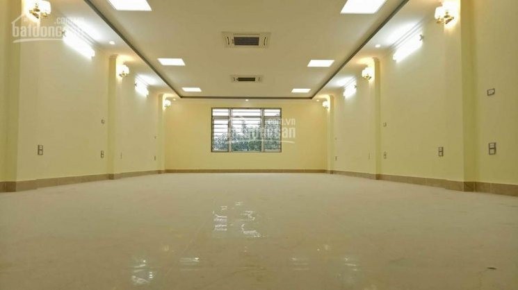 Mặt Phố Vũ Phạm Hàm Cho Thuê Văn Phòng Linh Hoạt 15m2 - 100m2 Vỉa Hè Rộng để Xe Thoải Mái 1