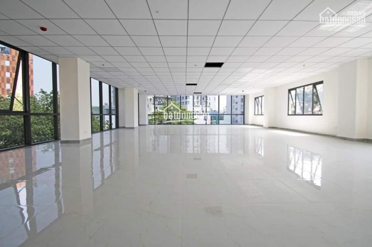 Miễn Phí 1 Tháng Tiền Thuê, Tại Hoàng đạo Thúy Văn Phòng Chuyên Nghiệp, 150m2 Giá Thuê Chỉ 23tr/th 6