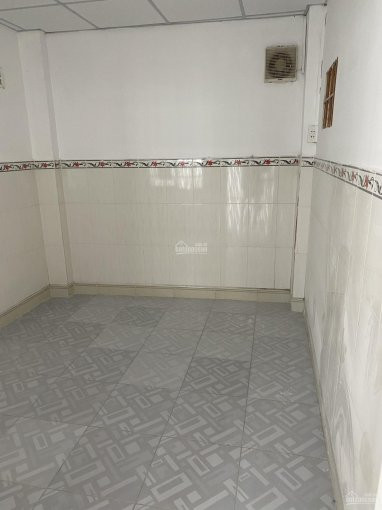 Nhà Bán P Hiệp Hoà, 78m2, Giá 175 Tỷ Cách đỗ Văn Thi 50m, Nhà Cấp 4 Có Gác 2 Phòng Ngủ 1