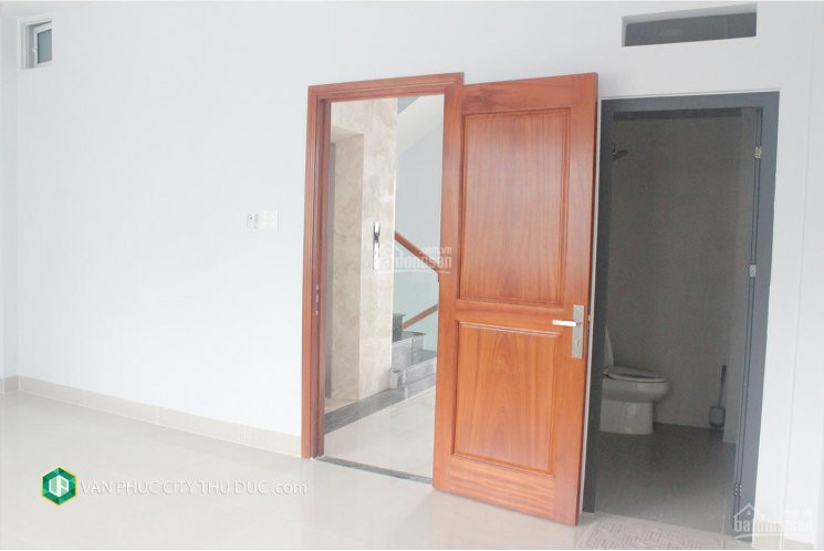 Nhà Làm Văn Phòng Trệt 2 Lầu 6x20m, Mặt Tiền đường 25m, Full Nội Thất View Hồ Bơi Giá Chỉ 30 Triệu 7