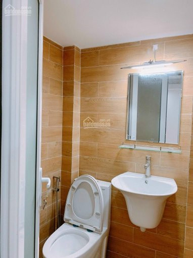 Nhà Mới Trung Tâm Phú Nhuận Dt: 6m X 6m, 1 Trệt 3 Lầu, Sân Thượng 2