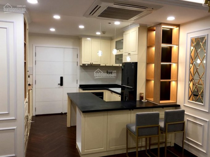 Terra Royal Apartment For Rent, District 3 1 Bedroom + 1, Fully Furnished, Price 780 Usd / Month 1