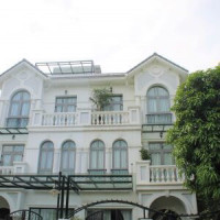 Chính Chủ Bán Nhanh Gấp Căn Biệt Thự Song Lập 207m2 Hoàn Thiện đẹp Bên Khu Hướng Dương ,về ở được Ngay