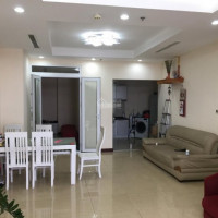 Chính Chủ Bán Nhanh Gấp Căn Hộ 136m2, 3 Phòng Ngủ Royal City, Giá: 4,6 Tỷ Bao Phí