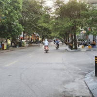 Chính Chủ Cần Bán Nhà 7 Tầng Mặt Phố Dương Khuê, Vị Trí Cực đẹp, Vỉa Hè Rộng