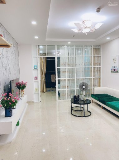 Chính Chủ Bán Nhanh Căn Góc 1 Phòng Ngủ Hướng Nam, Giá 2150 Tỷ Bao Phí Tại Vinhomes Times City Lh: 0898899869 1