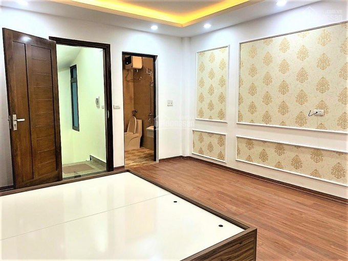 Chính Chủ Bán Nhanh Nhà Chính Kinh, Gần Royal City, Dt 40m2*5 Tầng, đầy đủ Nội Thất, Lh 0977998121 3