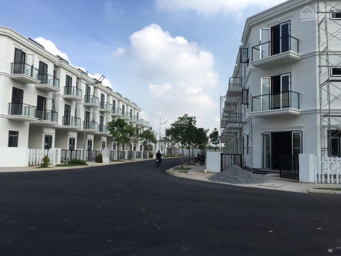 Chính Chủ Bán Nhanh Nhà Phố Kdc Sim City, Q 9, Dt: 5x16m, Trệt 2 Lầu, Giá 52 Tỷ, 0909128189 5