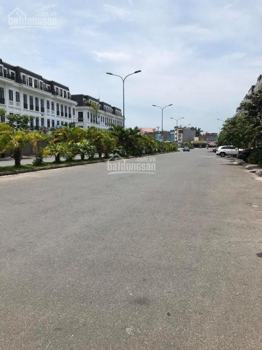 Lô đất đẹp - ô Tô Tránh Nhau - Cách Hoàng Huy 150m 2