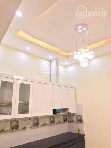 Nhà đẹp Ngã Tư Sở - Thanh Xuân 49m, ôtô Sđcc, Chỉ 365 Tỷ 1