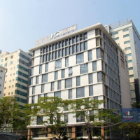 Bql Tòa Nhà Ac Building Mặt đường Duy Tân Cho Thuê Diện Tích 50m, 100m, 200m2, Giá 200 Nghìn/m2/th