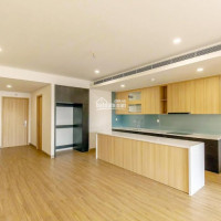 Chính Chủ Bán Nhanh Căn 3pn 128m2, Tầng Cao View đẹp Hướng Nam, Giá Tốt Cho Khách Thiện Chí