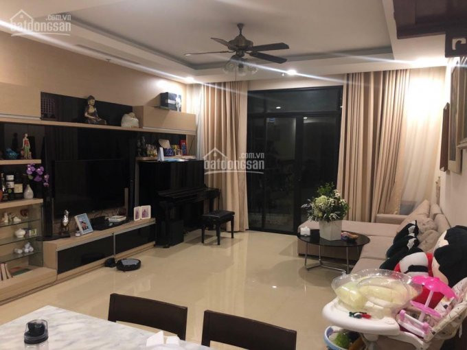 (chính Chủ) Tôi Cần Bán Gấp Căn 12b Tầng 10 Tòa R3, Royal City: Dt 121m2, 0916626815 3