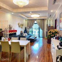 (chính Chủ) Tôi Cần Bán Gấp Căn 12b Tầng 10 Tòa R3, Royal City: Dt 121m2, 0916626815