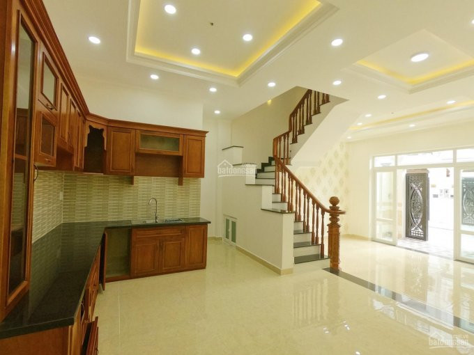 Bán Nhà Phố 3 Lầu Ngay Gần Khu Jamona Home Resort Thủ đức - Giá Gốc 5,5 Tỷ 2