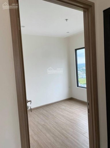 Chính Chủ Bán Gấp Ch Vinhomes Grand Park 69m2 Giá 2,2 Tỷ Bao Tất Cả, View Thoáng Mát Lh 0901307099 2