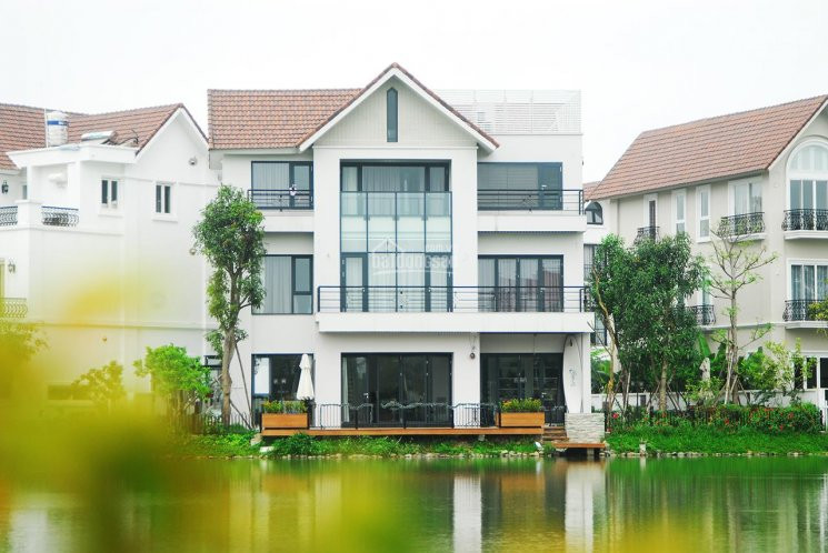 Chính Chủ Bán Nhanh Gấp đl Hoa Sữa 6, Vị Trí Ngã 3 Sông, 342m2, 269 Tỷ, Hoàn Thiện đẹp, Nội Khu Trung Tâm Vinhomes 1