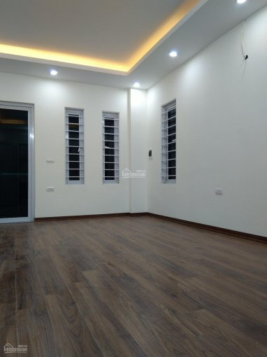 Chính Chủ Bán Nhanh Gấp: Phố Hoàng Mai, 31m2, 5 Tầng, ô Tô đỗ Cửa, Nhà Mới, Full Nội Thất, Nhỉnh 3 Tỷ 3