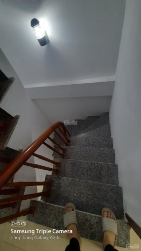 Chính Chủ Bán Nhanh Nhà 4 Tầng 33m2, P Yên Nghĩa, Quận Hà đông 1,8 Tỷ, Lh: 0984524619 8