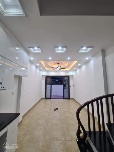 Chính Chủ Bán Nhanh Nhà 5 Tầng Phố Thạch Bàn Sau Aeon, Oto Tránh Nhau 5