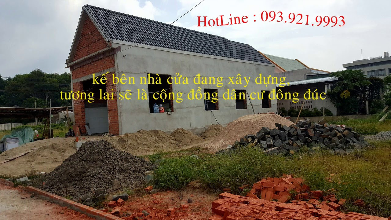 Chính Chủ Cần Bán Mảnh đất đẹp Hồ Tràm Nằm Bên Hông Nhà Thờ Cách Biển 1,3km Dt 221m2, Tc 100m2, Shr 1