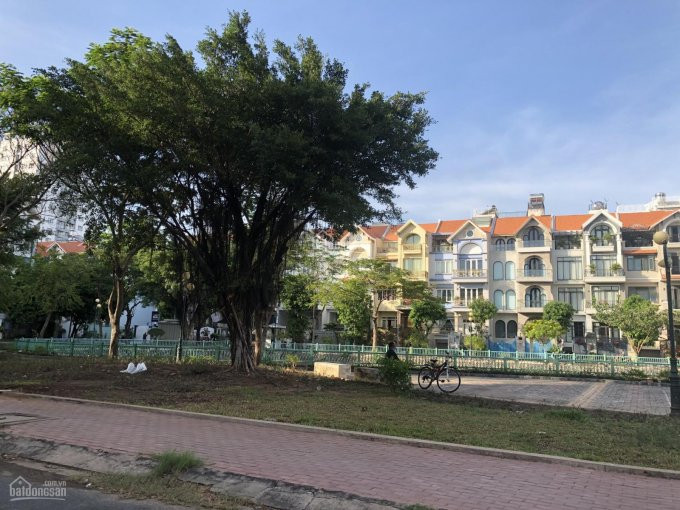 Chính Chủ Cần Tiền Bán Gấp Lô T Mặt Tiền đường Số 20 View Công Viên, Giá Bán: 133 Triệu/m2 Lh: 0909114986 2