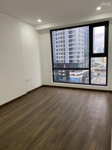 Chính Chủ Cho Thuê Căn Lầu 8, 2pn 90m2 Tại Saigon Pearl, Lh: 0909004285 6