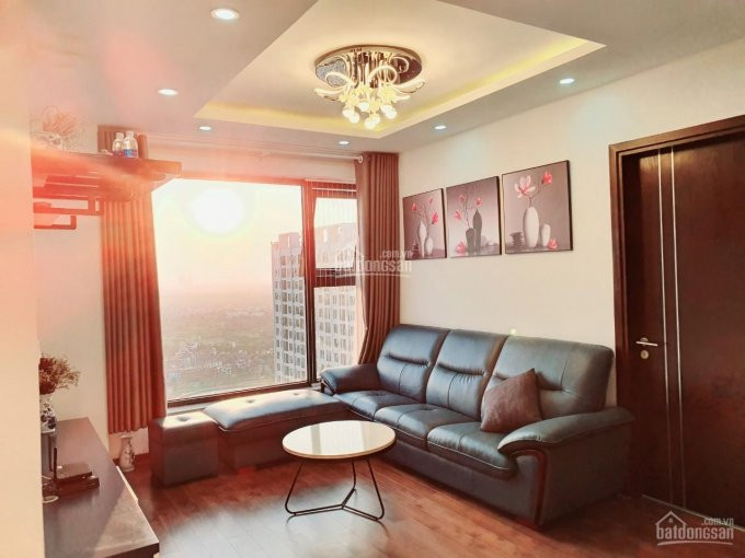 Chính Chủ Cho Thuê Nhanh Vinhomes D'capitale: S 82m2, 2 Pn, Full đồ, View Hồ, Giá 13 Tr/th Lh: 0974104181 1