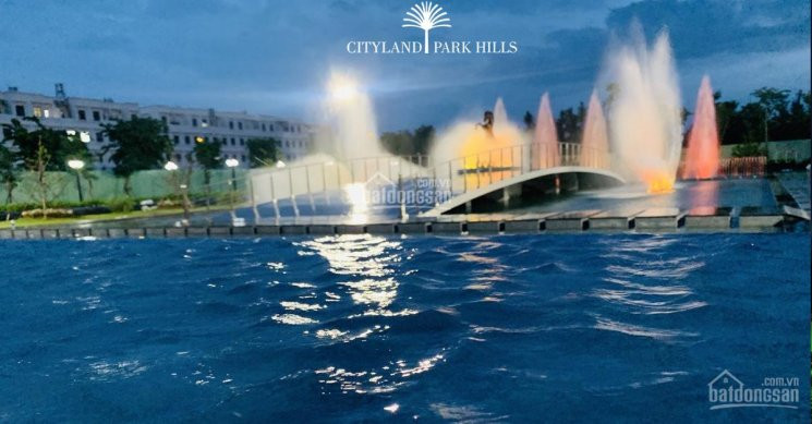 Chuyển Nhượng Nhà Phố Thương Mại Mặt Tiền Công Viên Cityland Park Hills 4