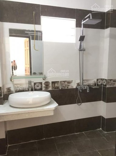 Thái  Thịnh Nhà đẹp -siêu Siêu  Rẻ - Siêu Thoáng - Siêu Ngõ  Nông đống đa 3