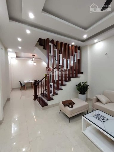 Vị Trí Vip Hoàng Cầu-50m2 Ra Hồ đống đa-ô Tô đỗ Cửa-kinh Doanh Dòng Tiền Tốt 1