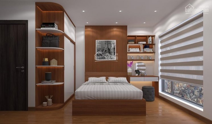 Vợ Chồng Tôi Cần Bán Nhanh Nhà Bồ đề Long Biên 5tầng 2tỷ6 3