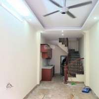 Chỉ Hơn 2 Tỷ Sở Hữu Ngay Nhà 32m2 Phố Kim Giang, Hoàng Mai