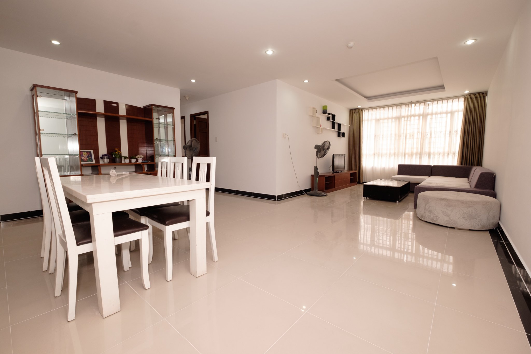 Cần cho thuê căn hộ chung cư Giai Việt, DT150m2, 3 phòng ngủ 2