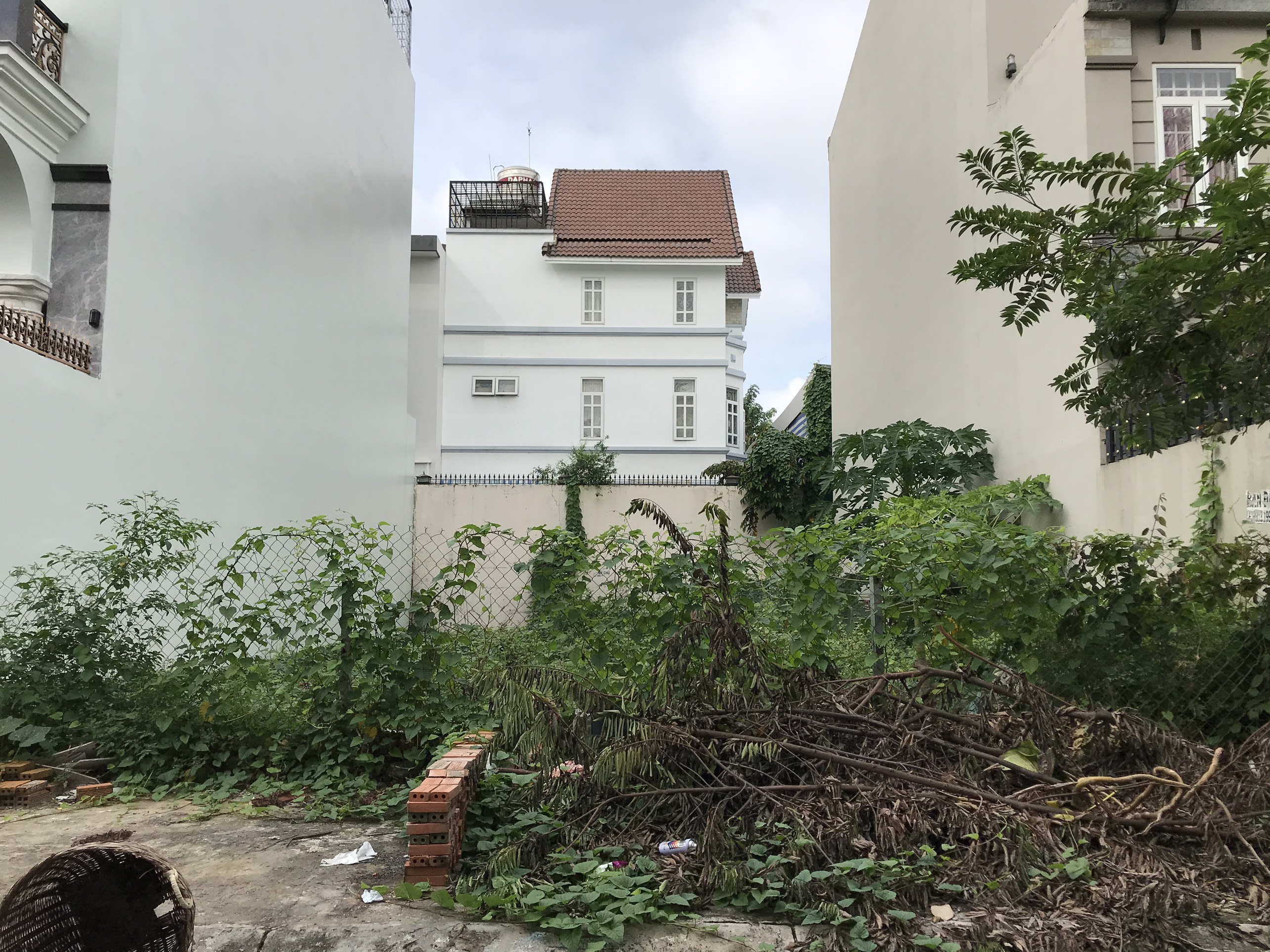 NGÂN HÀNG QUỐC TẾ TRÂN TRỌNG THÔNG BÁO BUỔI LỄ THANH LÝ TÀI SẢN BẤT ĐỘNG SẢN VỚI ƯU ĐÃI KHỦNG ĐÓN XUÂN TÂN SỬU 3