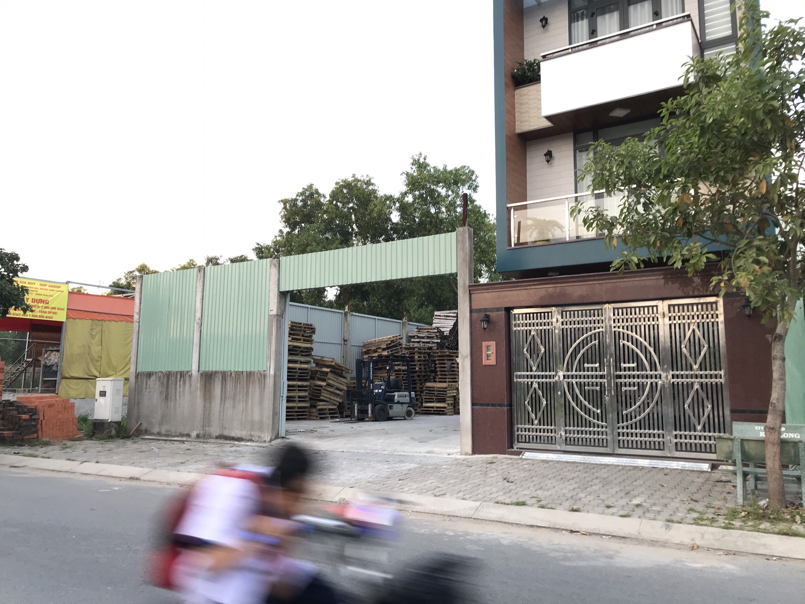 Đất 278m2 xây kho, xưởng gần chợ Phú Lâm Coop Mart Aeon NhậtĐường 20m 3