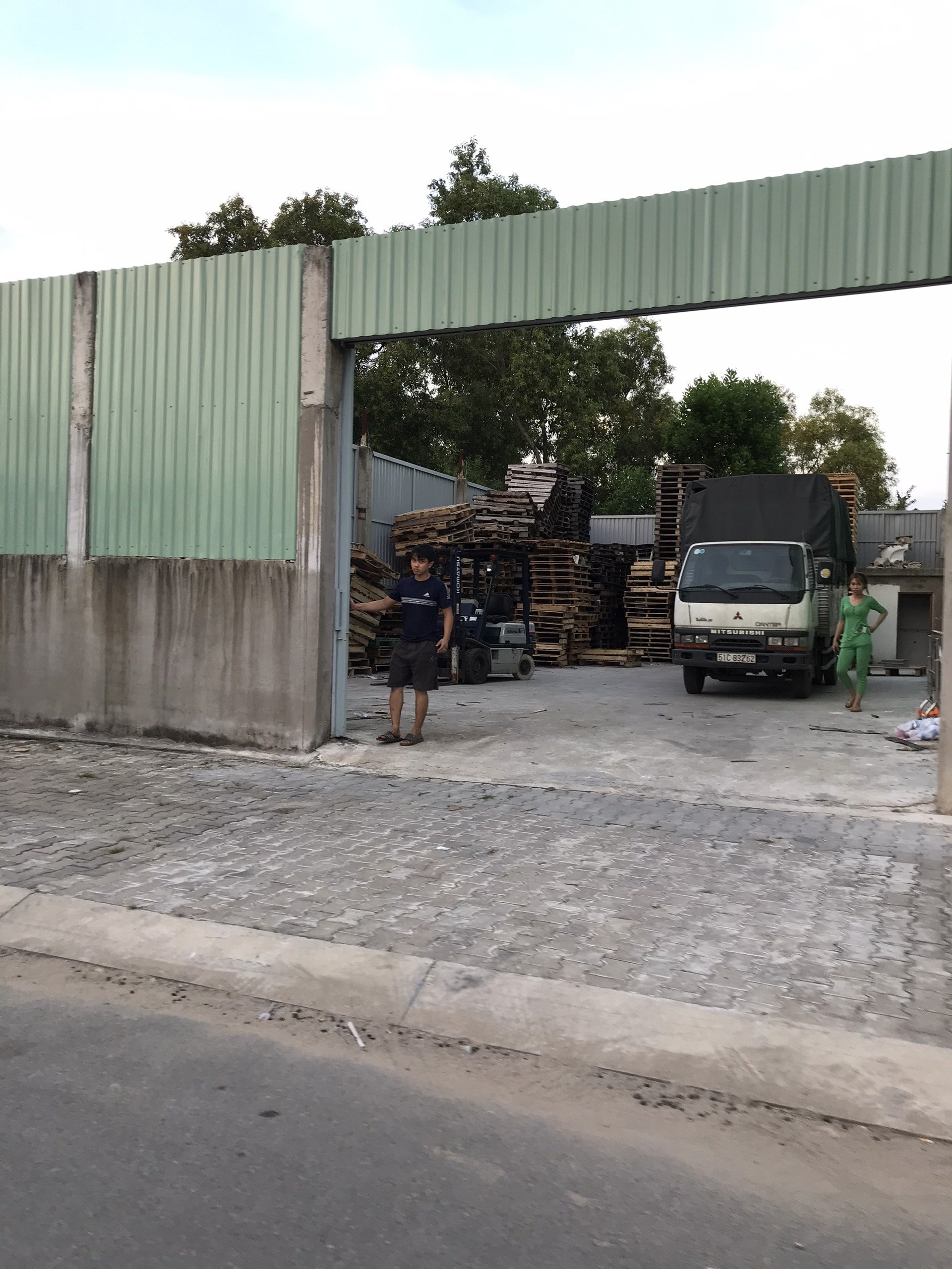 Đất 278m2 xây kho, xưởng gần chợ Phú Lâm Coop Mart Aeon NhậtĐường 20m 2