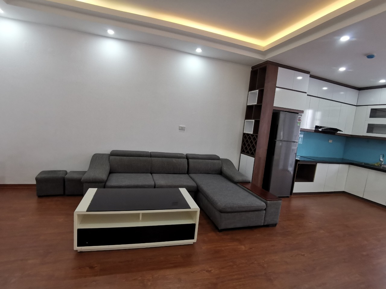 Bán căn hộ 68 m2, full nội thất cao cấp, giá rẻ nhất tại Thanh Hà Cienco 5 2