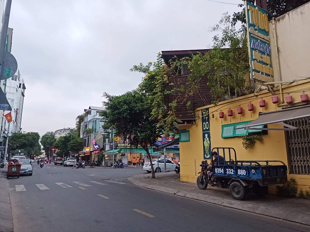 Bán nhà cấp 4 mặt tiền thụt Hồ Hảo Hớn, Cô Giang, Quận 1, 115m2 chỉ 25 tỷ 2