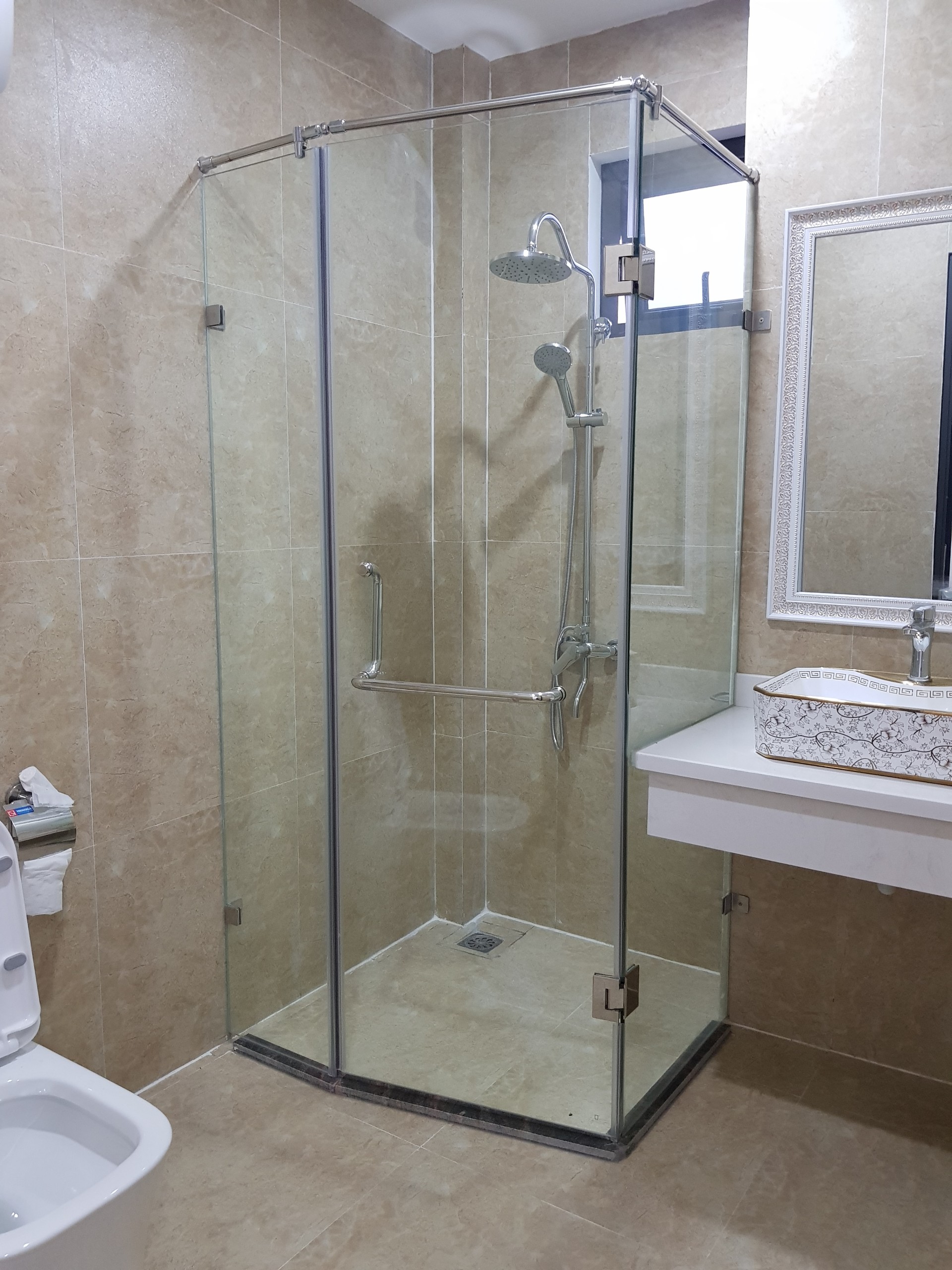 Cần bán Nhà ở, nhà cấp 4, nhà hẻm đường Quang Tiến, Phường Đại Mỗ, Diện tích 33m², Giá Thương lượng 6
