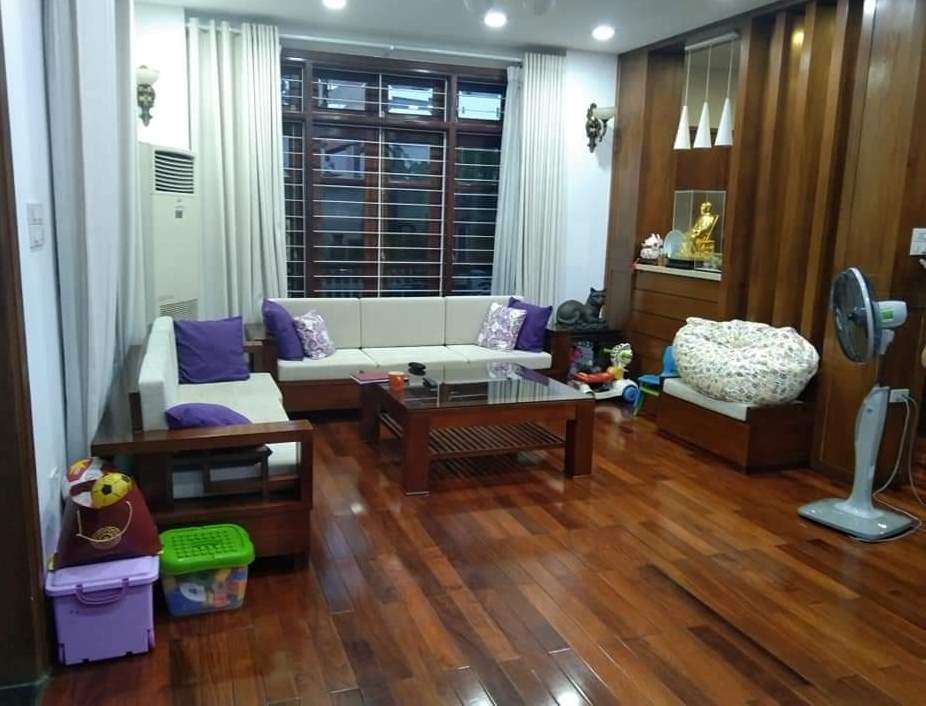 Lô Góc mặt phố Nguyễn Trãi sầm uất gần Royal City 40m2x4T chỉ 12.19 tỷ. LH 0989.62.6116