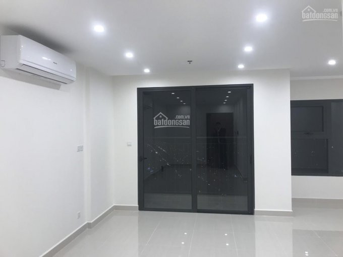 0975897169 Bán Nhanh Trước Tết Studio 28m2, Nội Thất Chủ đầu Tư, Giá 865tr Tại Vinhomes Smart City 1