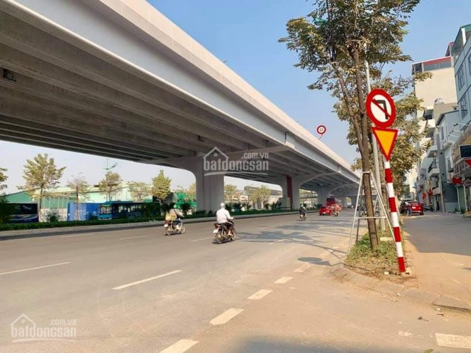 Bán đất Mặt Phố Phạm Văn đồng, 46-120m2, Giá 9,5- 18 Tỷ 2