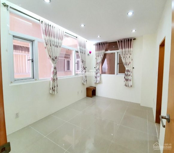 Căn Hộ Hoàng Kim Thế Gia, 65m2, 3pn, Nội Thất Như Hình, Trả Trước 650tr, Còn Lại Ngân Hàng Hỗ Trợ 3