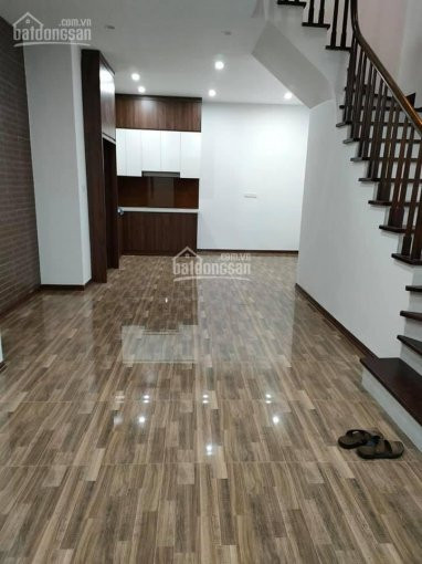 Chính Chủ Bán Nhanh Gấp Nhà Tây Hồ, 42m2 X 5 Tầng, Mặt Tiền 4m, Nở Hậu, Hơn 4 Tỷ, Ngõ Nông, Chủ Thiện Chí Bán 6